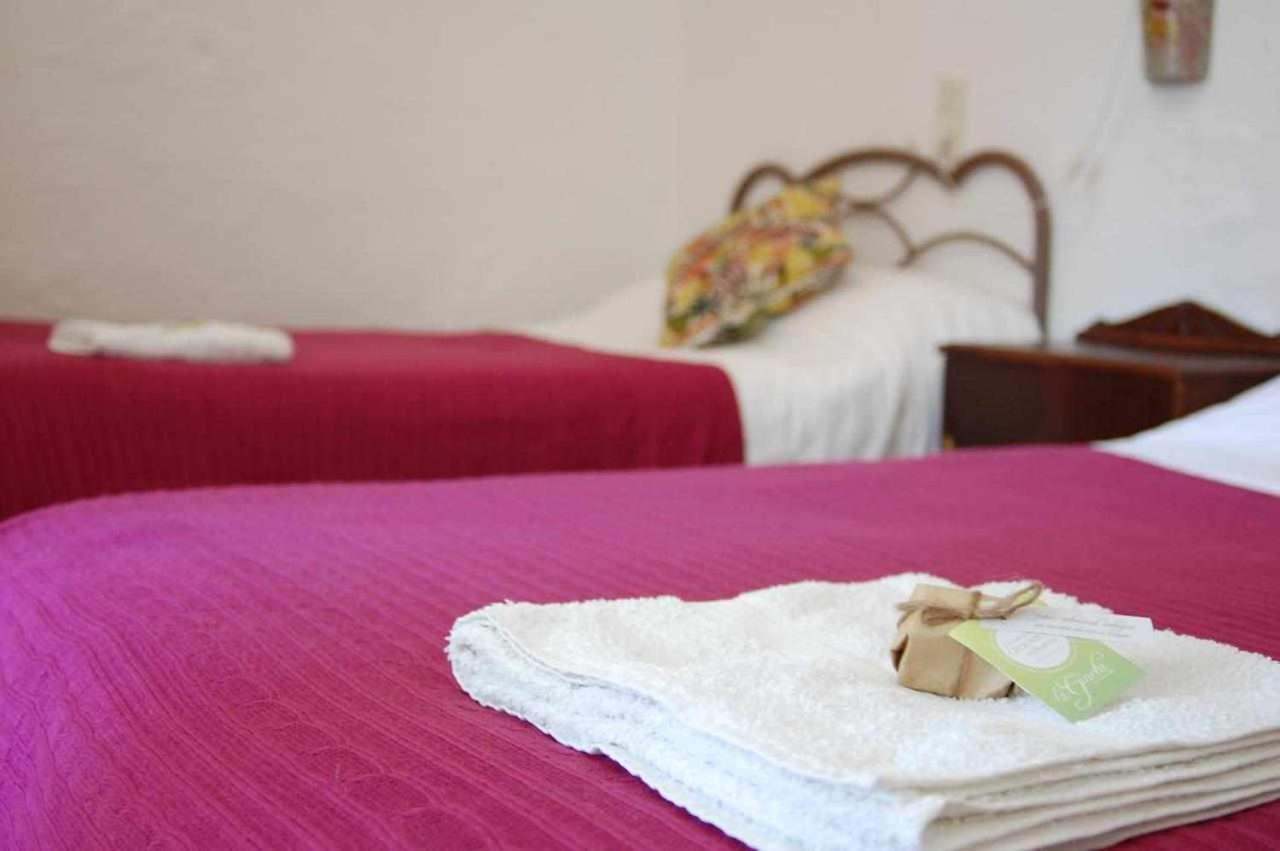 Cortijo La Gineta Guest House Алкала ла Реал Екстериор снимка