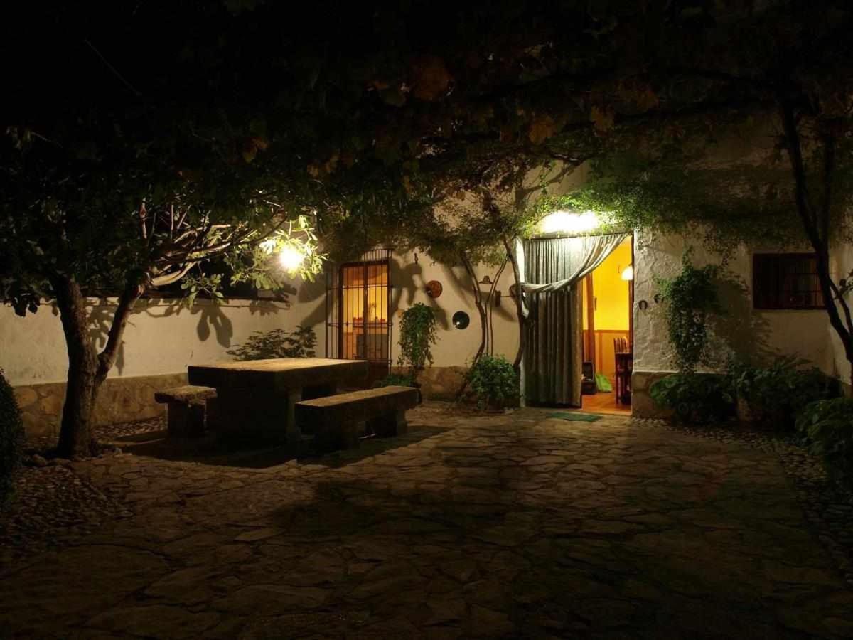 Cortijo La Gineta Guest House Алкала ла Реал Екстериор снимка